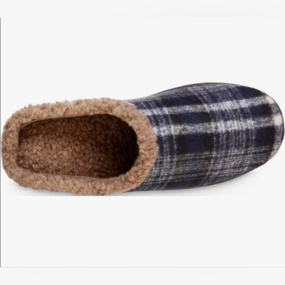 Isotoner Signature Slippers Navy Blue Plaid NWT - Picture 4 of 6